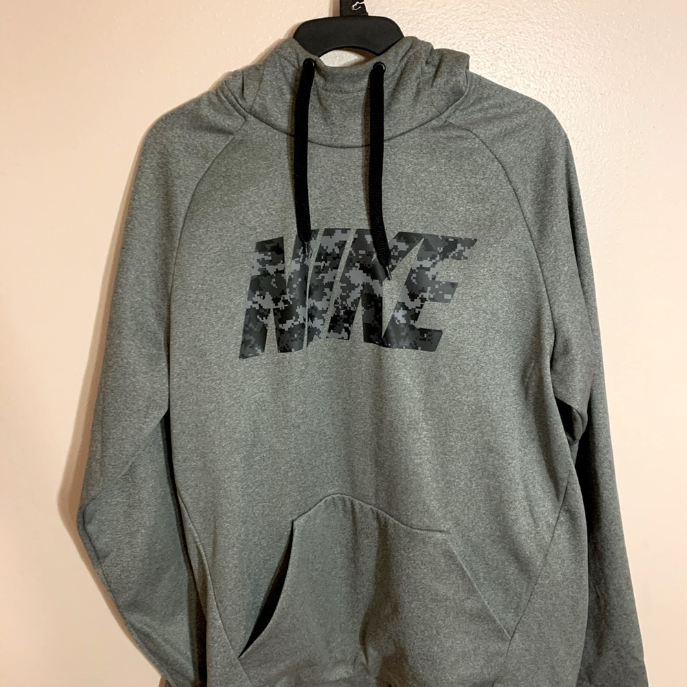 Nike dri-fir thermal hoodie